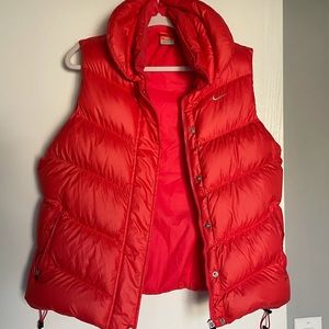 Nike vest